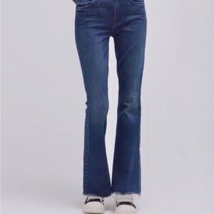 MOTHER “The Weekender” Fray Boot Cut Jeans